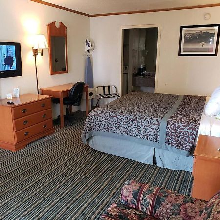Economy Hotel Wichita- Florence St Экстерьер фото