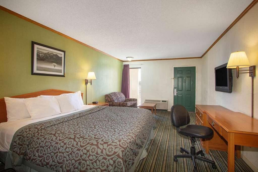 Economy Hotel Wichita- Florence St Экстерьер фото